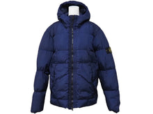 Load image into Gallery viewer, 極美品 STONE ISLAND ストーンアイランド ダウンジャケット アウター 18AW 691541223 ナイロン ネイビー サイズL 中古 43773