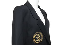 画像をギャラリービューアに読み込む, CHANEL シャネル ココマーク テーラードジャケット P07495V05526 97P ウール シルク ブラック ゴールド サイズ40 美品 中古 45374