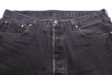 画像をギャラリービューアに読み込む, CHROME HEARTS クロムハーツ リーバイス 501 U VNTG JEAN BK セメタリークロスパッチ ブラックデニムパンツ 34インチ 美品 中古 45766