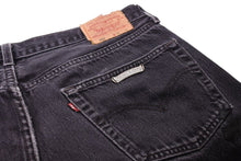 画像をギャラリービューアに読み込む, CHROME HEARTS クロムハーツ リーバイス 501 U VNTG JEAN BK セメタリークロスパッチ ブラックデニムパンツ 34インチ 美品 中古 45766