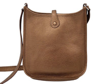 Load image into Gallery viewer, 極美品 HERMES エルメス エヴリン TPM 御堂筋 2007年 ブロンズ ショルダーバック 2007年 □K刻印 中古 46142