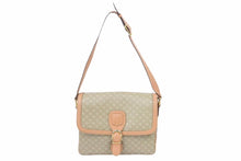 Load image into Gallery viewer, CELINE セリーヌ マカダム柄 ショルダーバッグ PVC レザー ベージュ ヴィンテージ ゴールド金具 ロゴ M14 美品 中古 46148