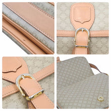 Load image into Gallery viewer, CELINE セリーヌ マカダム柄 ショルダーバッグ PVC レザー ベージュ ヴィンテージ ゴールド金具 ロゴ M14 美品 中古 46148