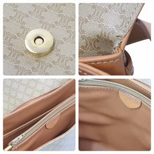 Load image into Gallery viewer, CELINE セリーヌ マカダム柄 ショルダーバッグ PVC レザー ベージュ ヴィンテージ ゴールド金具 ロゴ M14 美品 中古 46148