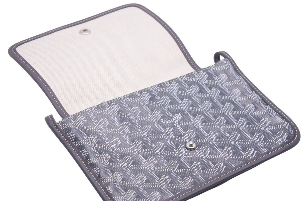 新品同様 GOYARD ゴヤール Plumet プリュメ ショルダーバッグ 斜めがけポシェット ストラップ無し PVC レザー グレー 中古  46537 – Casanova Vintage