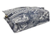 Load image into Gallery viewer, 新品同様 Christian Dior クリスチャンディオール トラベル スモール ジップ ポーチ ネイビー ロゴ 総柄 S5567OTEU M928 中古 46574