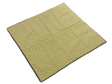 画像をギャラリービューアに読み込む, GUCCI グッチ 風呂敷 リバーシブル 創設90周年 GGマーク 総柄 レザー ファブリック イエロー ホワイト ブラウン 美品 中古 47072