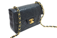 画像をギャラリービューアに読み込む, CHANEL シャネル ショルダーバッグ ミニマトラッセチェーンショルダー 1番台 ブラック ラムスキン ゴールド金具 美品 中古 47159