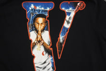 Load image into Gallery viewer, VLONE ヴィ―ローン POP SMOKEコラボ FOODIE パーカー サイズXL ブラック レッド ブルー 美品 中古47639