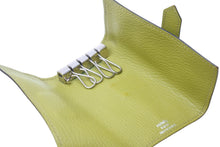 Load image into Gallery viewer, HERMES エルメス ベアン キーケース アニスグリーン □K刻 シェーブル 小物 ロゴ 良好 中古 47732