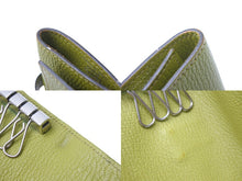 Load image into Gallery viewer, HERMES エルメス ベアン キーケース アニスグリーン □K刻 シェーブル 小物 ロゴ 良好 中古 47732