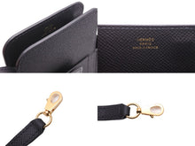 Load image into Gallery viewer, 新品未使用 HERMES エルメス エルメスウェイ 携帯ケース ショルダー スマホケース 2021-2022AW シェーヴルミゾール ブラック 47845