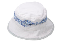 画像をギャラリービューアに読み込む, CHANEL シャネル スポーツライン ココマーク カメリア バケットハット ポリエステル ホワイト ブルー グレー M 美品 中古 47851