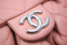 画像をギャラリービューアに読み込む, 極美品 CHANEL シャネル マトラッセ チェーンアラウンド ショルダーバッグ 15番台 ラムスキン サーモンピンク シルバー 中古 47858