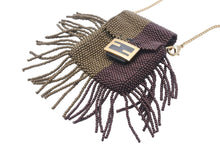 画像をギャラリービューアに読み込む, FENDI フェンディ ポーチ AirPodsケースチェーンポーチ ビーズ ブラウン グリーン ゴールド金具 美品 中古 48053