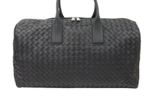 Load image into Gallery viewer, BOTTEGAVENETA ボッテガヴェネタ ボストンバッグ シルバー 編み込み ラムスキン ショルダーストラップ付き ブラック 新品 48264