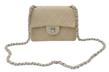 Load image into Gallery viewer, CHANEL シャネル チェーンショルダーバッグ ココマーク マトラッセ 6番台 2000年 A01115 ベージュ シルバー 美品 中古 48400