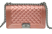 Load image into Gallery viewer, CHANEL シャネル ショルダーバッグ ボーイシャネル 19番台 ピンク パープル パテント 美品 中古 48409