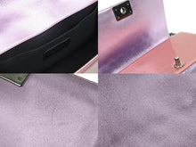 Load image into Gallery viewer, CHANEL シャネル ショルダーバッグ ボーイシャネル 19番台 ピンク パープル パテント 美品 中古 48409