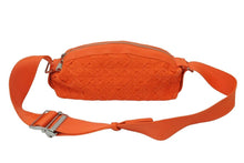 Load image into Gallery viewer, 未使用 BOTTEGAVENETA ボッテガヴェネタ ショルダーバッグ WEBBING 666850 V0P51 7705 U オレンジ シルバー金具 中古 48421