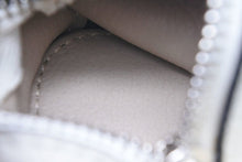 画像をギャラリービューアに読み込む, LOEWE ロエベ コインケース バニーチャーム コインパース カーフスキン キーホルダー 199.12.T40 411825 中古 48676