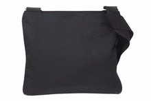 Load image into Gallery viewer, PRADA プラダ 斜め掛けショルダーバッグ フラット メッセンジャーバッグ VA053M シルバー金具 良品 中古 48910