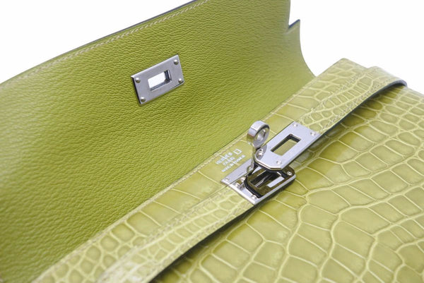 極美品 エルメス HERMES 三つ折り財布 ケリーウォレット アニスグリーン □L 中古 48924