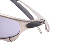 Load image into Gallery viewer, OAKLEY オークリー Juliet ジュリエット サングラス メガネ アイウェア スポーツ メタル シルバー ブラック 美品 中古 49013