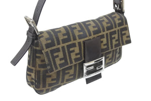 FENDI フェンディ ズッカ柄 マンマバケット ショルダーバッグ ワンショルダー ブラウン アクセサリーポーチ 美品 中古 49077