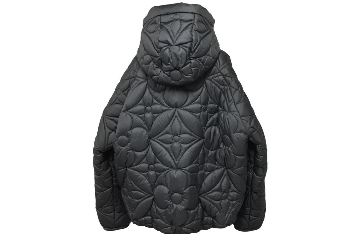 極美品 LOUIS VUITTON ルイヴィトン LVSEフラワーキルテッドフーディ