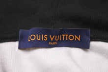 Load image into Gallery viewer, LouisVuitton ルイヴィトン モノグラム総柄グラディエントパーカー 22aw RM222QUSO HNN45W ブラック ホワイト XXL 美品 中古 49169