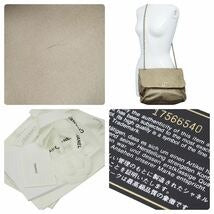 Load image into Gallery viewer, CHANEL シャネル チェーンショルダーバッグ マトラッセ キャビアスキン 17番台 2013年 ゴールド レザー レディース 美品 中古 49268