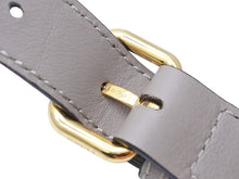 画像をギャラリービューアに読み込む, FENDI フェンディ ショルダーストラップ ブランドロゴ レザー ベージュ ゴールド金具 レディース 品 中古 49379