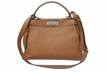 画像をギャラリービューアに読み込む, FENDI フェンディ ハンドバッグ セレリア ピーカブー ブラウン ストラップ付き 8BN290 美品 中古 34943