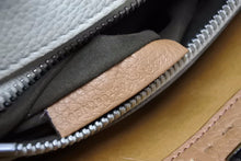 画像をギャラリービューアに読み込む, FENDI フェンディ ハンドバッグ セレリア ピーカブー ブラウン ストラップ付き 8BN290 美品 中古 34943