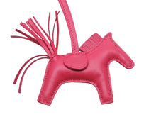 Load image into Gallery viewer, HERMES エルメス ロデオPM チャーム アニョーミロ ローズメキシコ バッグアクセサリー ブランドファッション雑貨 美品 中古 49763