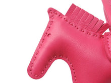 Load image into Gallery viewer, HERMES エルメス ロデオPM チャーム アニョーミロ ローズメキシコ バッグアクセサリー ブランドファッション雑貨 美品 中古 49763