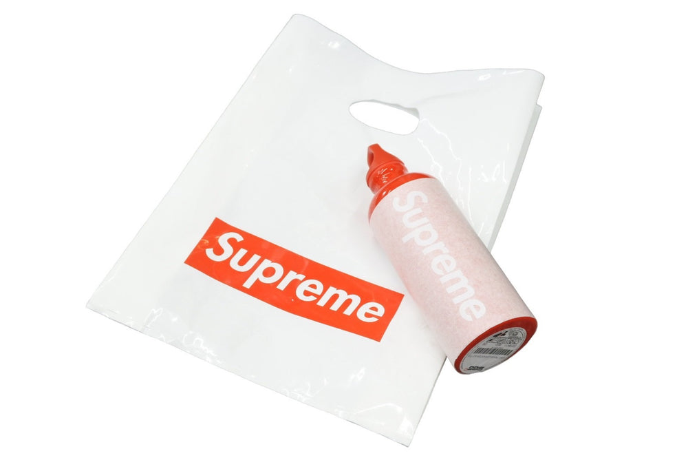 極美品 Supreme SIGG シュプリーム シグ その他雑貨 水筒 18SS トラベラーウォーターボトル RED 中古 49814
