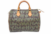 Load image into Gallery viewer, LOUIS VUITTON ルイヴィトン ハンドバッグ モノグラム グラフィティ スピーディ30 M92194 カーキ 中古 49861