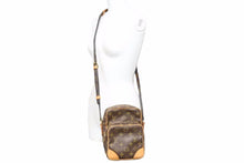 Load image into Gallery viewer, LOUIS VUITTON ルイヴィトン アマゾン ショルダーバッグ 斜めがけバッグ M45236 モノグラム ブラウン ゴールド金具 良品 中古 49890