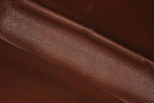 Load image into Gallery viewer, LOUIS VUITTON ルイヴィトン アマゾン ショルダーバッグ 斜めがけバッグ M45236 モノグラム ブラウン ゴールド金具 良品 中古 49890