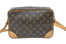 Load image into Gallery viewer, LouisVuitton ルイヴィトン トロカデロ27 ショルダーバッグ 斜めがけバッグ モノグラム M51274 ブラウン ゴールド 美品 中古 49891