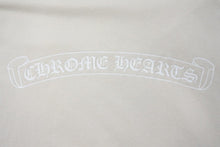 画像をギャラリービューアに読み込む, CHROME HEARTS クロムハーツ 半袖Ｔシャツ ボルドー ダガー 首ロゴ コットン ベージュ サイズM 美品 中古 50286
