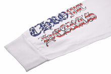 画像をギャラリービューアに読み込む, クロムハーツ Chrome Hearts LS T-Shirt CH アメリカンフラッグ ロンT ポケT 袖プリ バックプリント 中古 50289