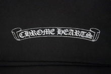 Load image into Gallery viewer, CHROME HEARTS クロムハーツ クッションカバー 枕カバー 装飾 筒型 インテリア ポリエステル ブラック 美品 50431