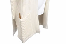 Load image into Gallery viewer, HERMES エルメス ロング カーディガン ベージュ シルク 光沢 トップス アウター ニット サイズME 美品 中古 50554