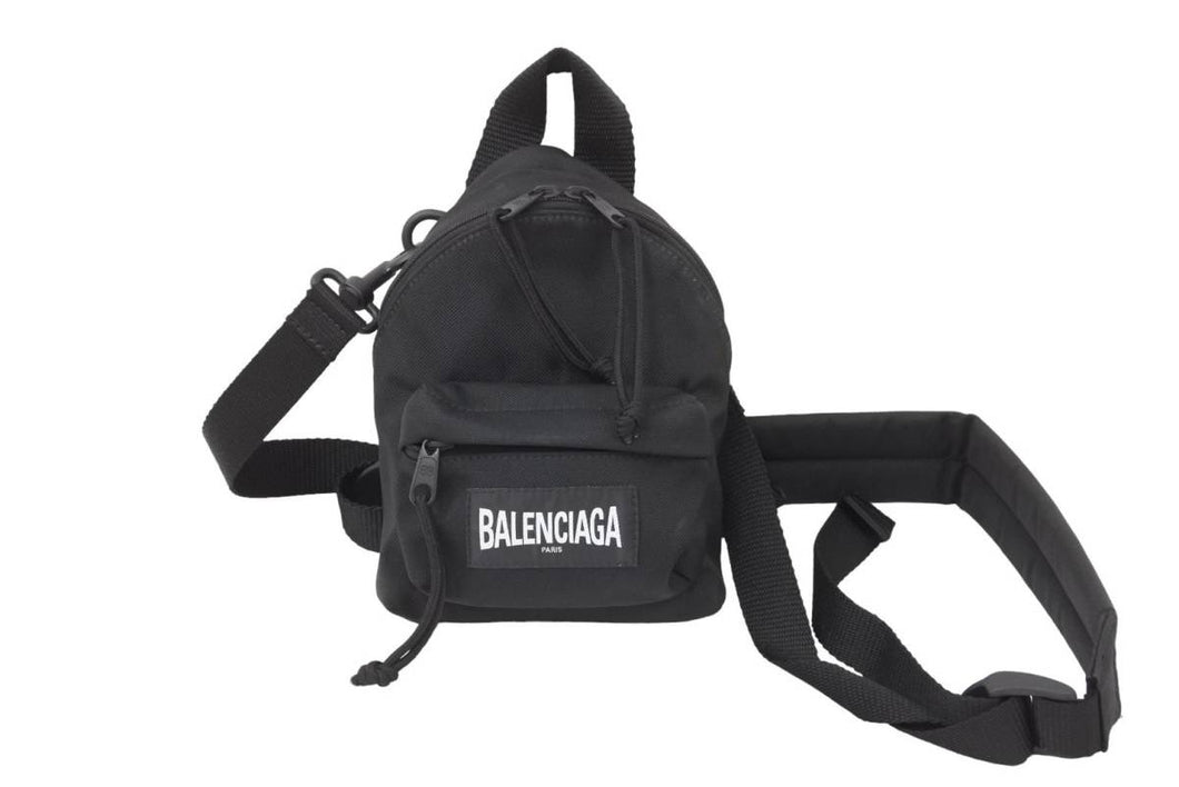 BALENCIAGA バレンシアガ ショルダーバッグ ミニリュック 656060 2JMRX ポリアミド ナイロン ブラック ユニセックス 美品  中古50631 – Casanova Vintage