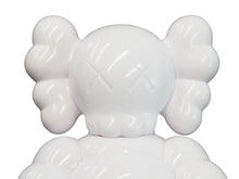 Load image into Gallery viewer, 新品未使用 MEDICOM TOY メディコムトイ 人形 フィギュア KAWS カウズ What Party open edition ホワイト WHITE 50814