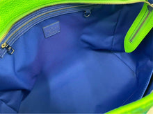 画像をギャラリービューアに読み込む, 未使用 LOUIS VUITTON ルイヴィトン モノグラム イリュージョン ボストンバック タグ M59688 22SS 中古 50828