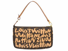 Load image into Gallery viewer, LouisVuitton ルイヴィトン ポシェット アクセソワール アクセサリーポーチ M92193 モノグラムグラフィティ 美品 中古 50869